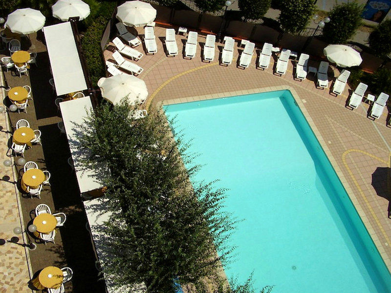 Hotel Nettuno Cervia Eksteriør bilde