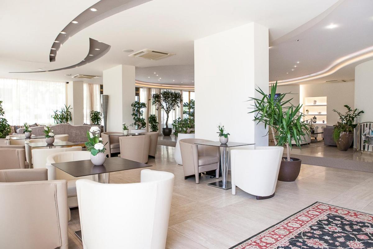 Hotel Nettuno Cervia Eksteriør bilde