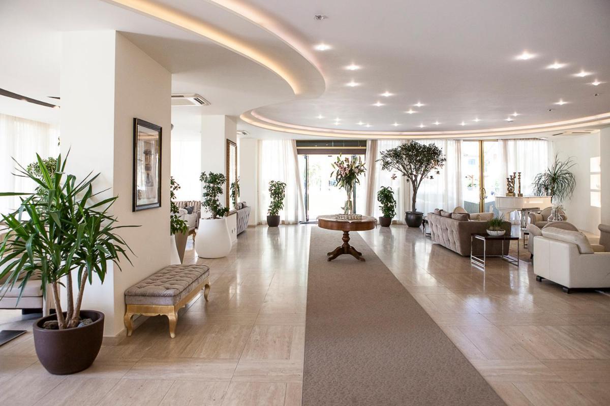 Hotel Nettuno Cervia Eksteriør bilde