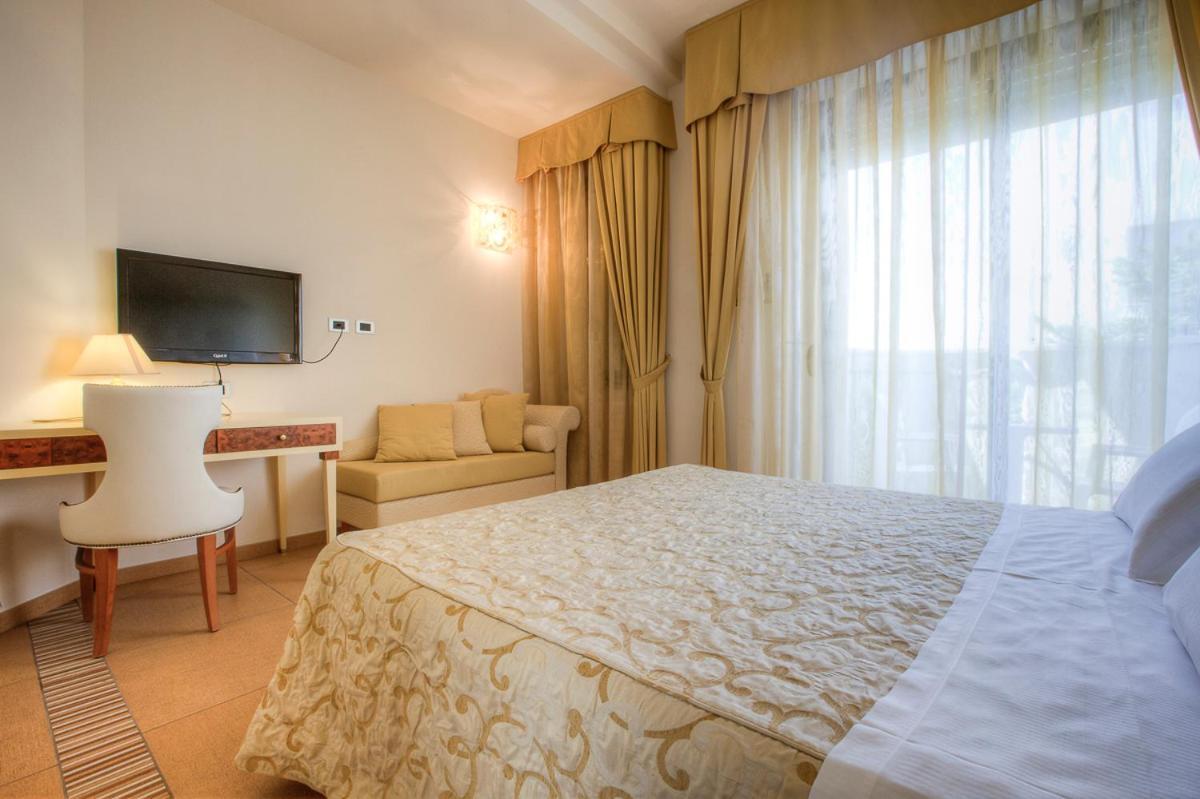Hotel Nettuno Cervia Eksteriør bilde